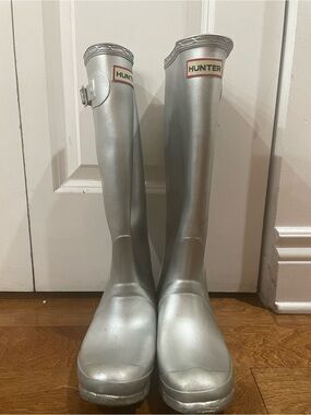 Hunter rain boots